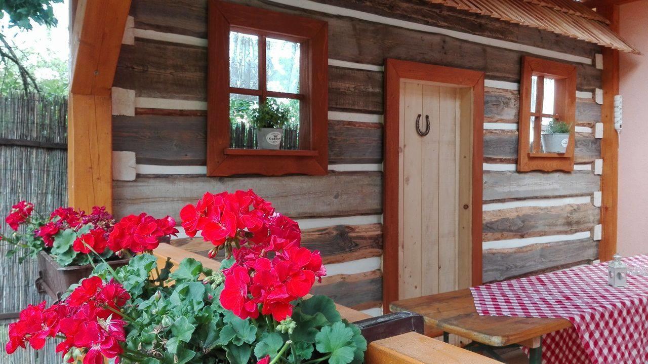 Pezion Limbovy Dvor Hotell Vrbov Eksteriør bilde